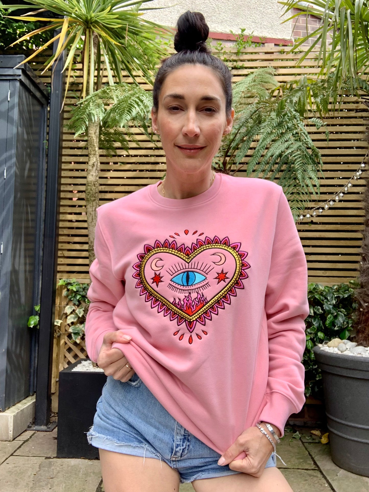 LOVE ME. Full embroidery. Organic Sweatshirt - Tea Rose