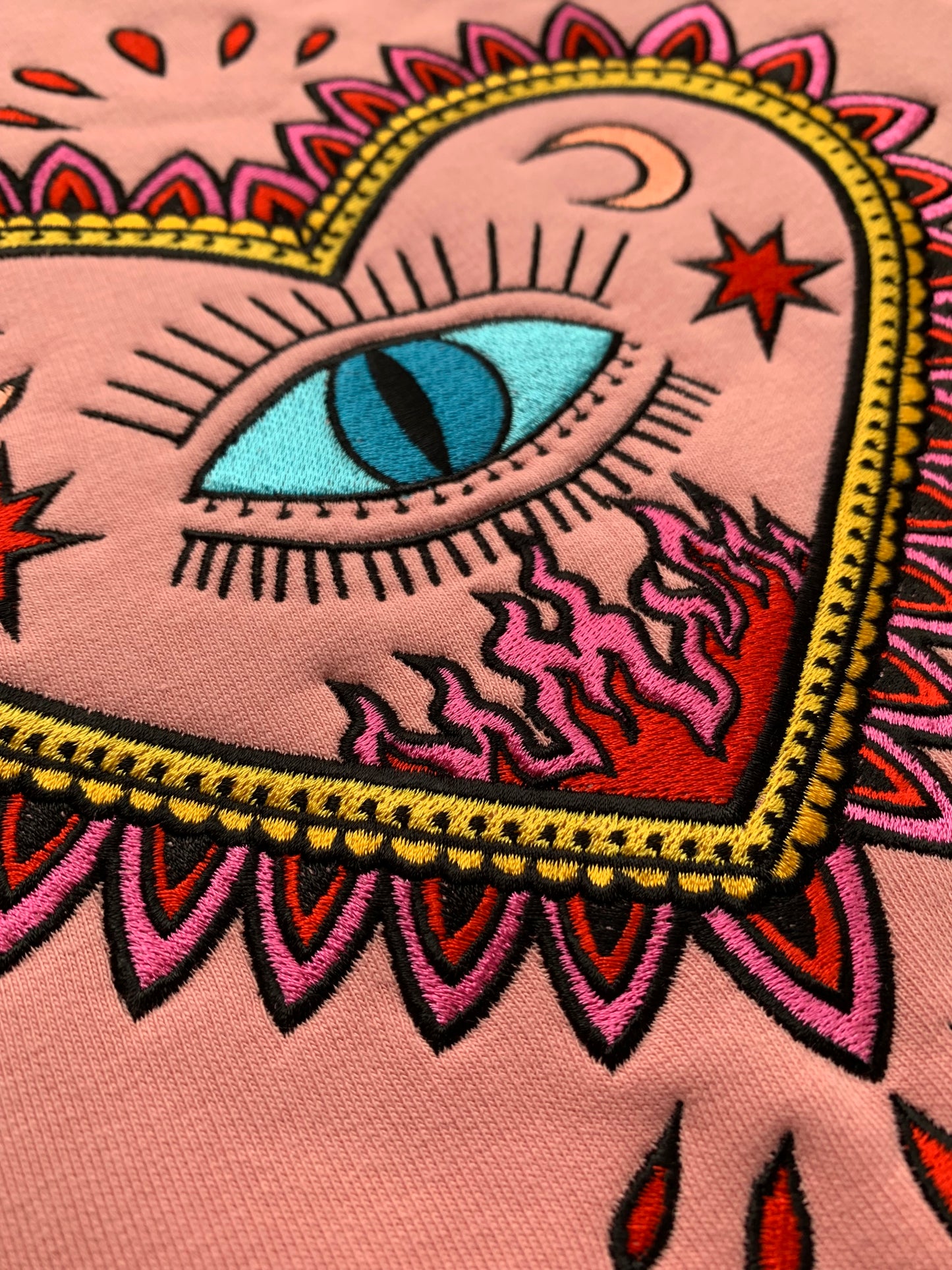 LOVE ME. Full embroidery. Organic Sweatshirt - Tea Rose