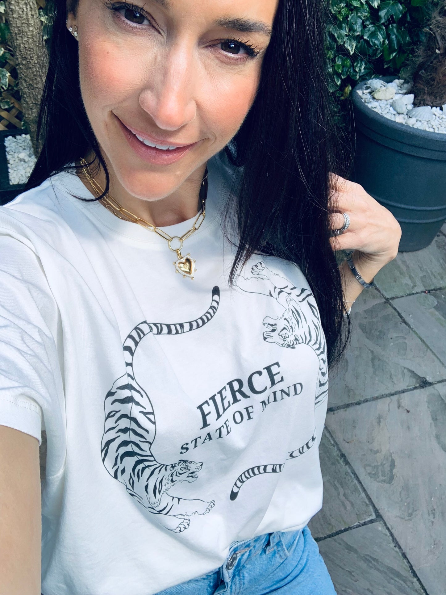 FIERCE STATE OF MIND. Off-white short sleeved teeshirt