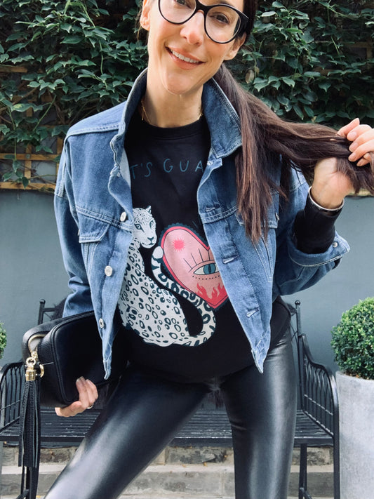 HEART'S GUARDIAN. Organic Sweatshirt - Black